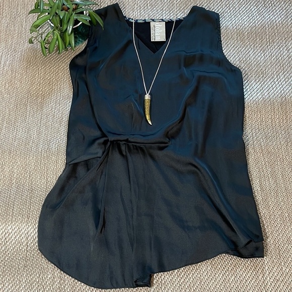 Anthropologie Dolan Left Coast Lokoya Tucked Tunic Sz. Small in Black - Picture 7 of 16